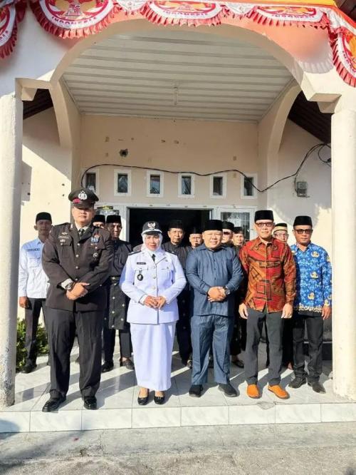Pemerintah Desa Meskom Gelar Upacara Bendera Peringatan HUT RI Ke-80 Tahun 2025