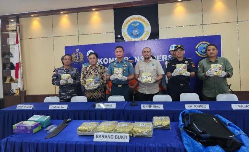 TNI AL Lanal Dumai Gagalkan Penyelundupan 11,6 Kg Sabu dari Malaysia