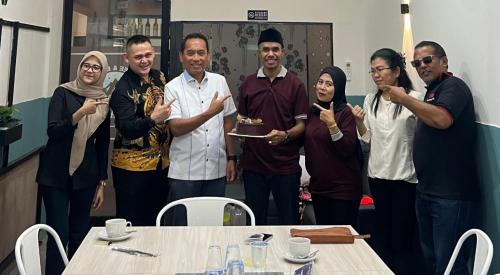   Syukuran dan Grand Opening ADONARA COFFEE Pekanbaru mengusung Konsep Keluarga