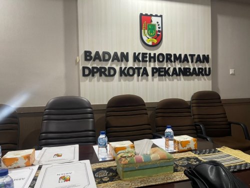 Laporan Masuk Tahap Klarifikasi, S. Hondro Puji BK DPRD Pekanbaru: Nofrizal dan Davit Siap Jembatani Persoalan